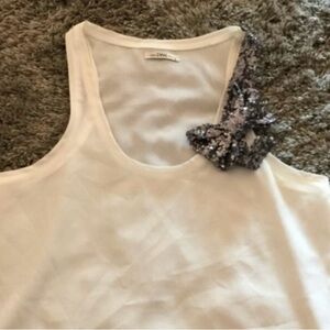 White Tank tops with sequins ribbon